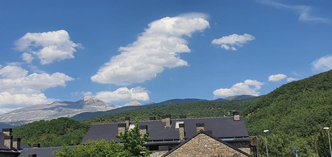 Fabuloso Apartamento Con Vistas A La Montana El Abedul Luga 23 Castiello De Jaca Exteriér fotografie